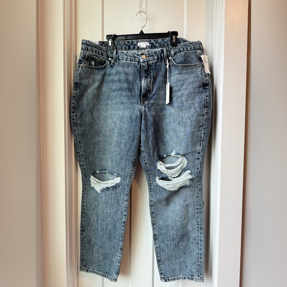 Good American Good Classic Distressed Jeans